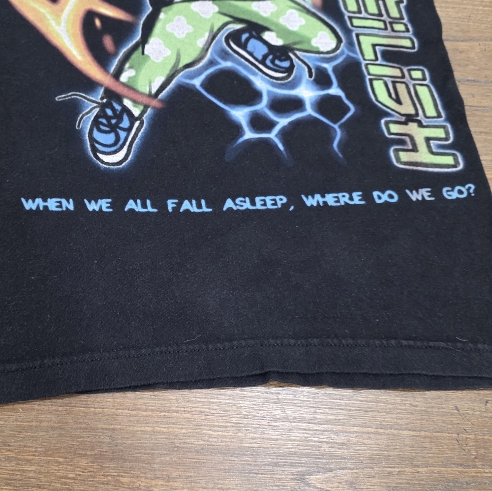 Billie Eilish Anime Flames Graphic TShirt Size S - Picture 8 of 11